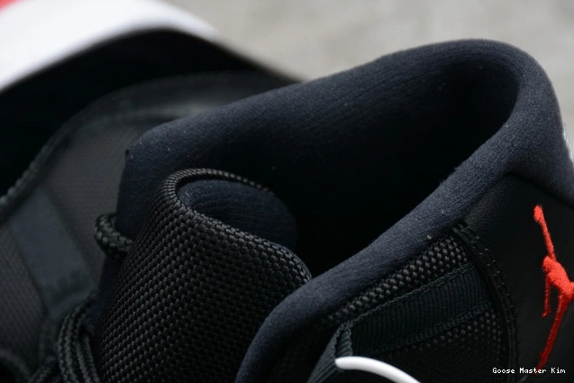 Bred (2012) Retro Jordan 11 378037-010 Air 0528